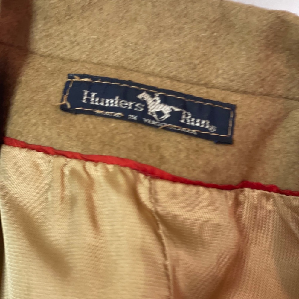 Hunters Run jacket - Picture 3 of 3